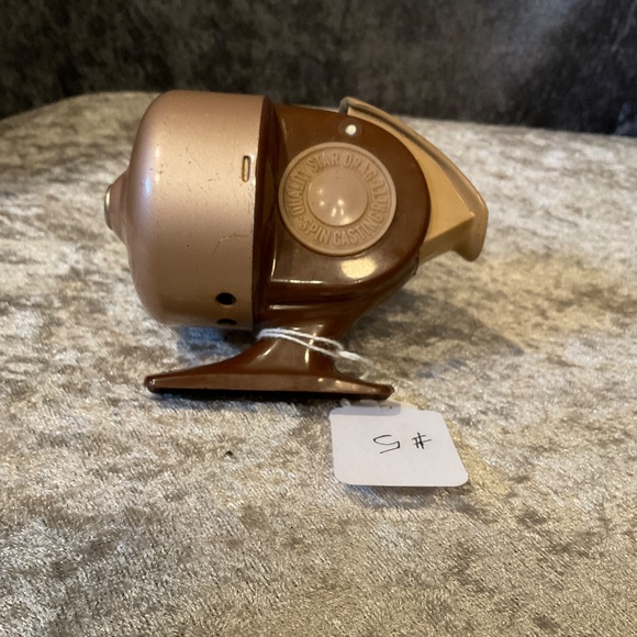 Vintage Quality Star Drag Spin Casting Reel - Picture 4 of 4